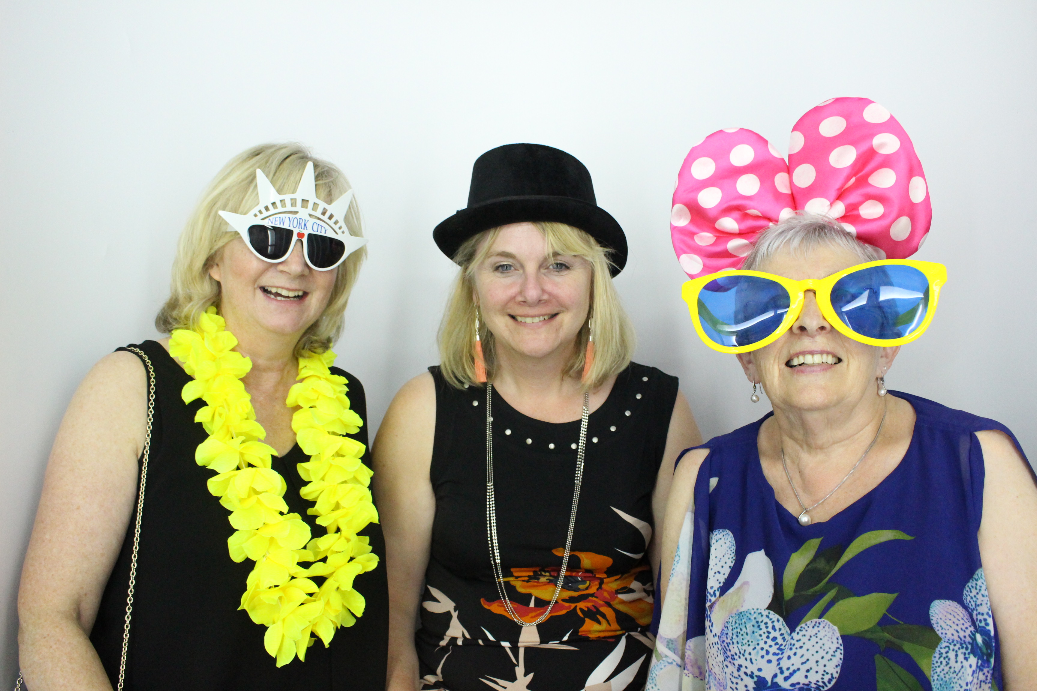 Gary & Debbies Wedding | View more photos from the event at gallery.myphotoboothexperience.co.uk/u/MyPhotoBoothExperienceLtd/Gary-Debbies-Wedding